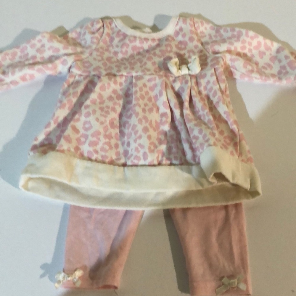 Nannette Outfit. Size 3-6months